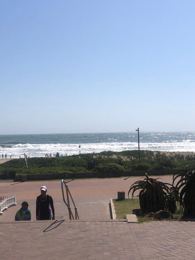 Beach View Apartment Durban Exterior photo